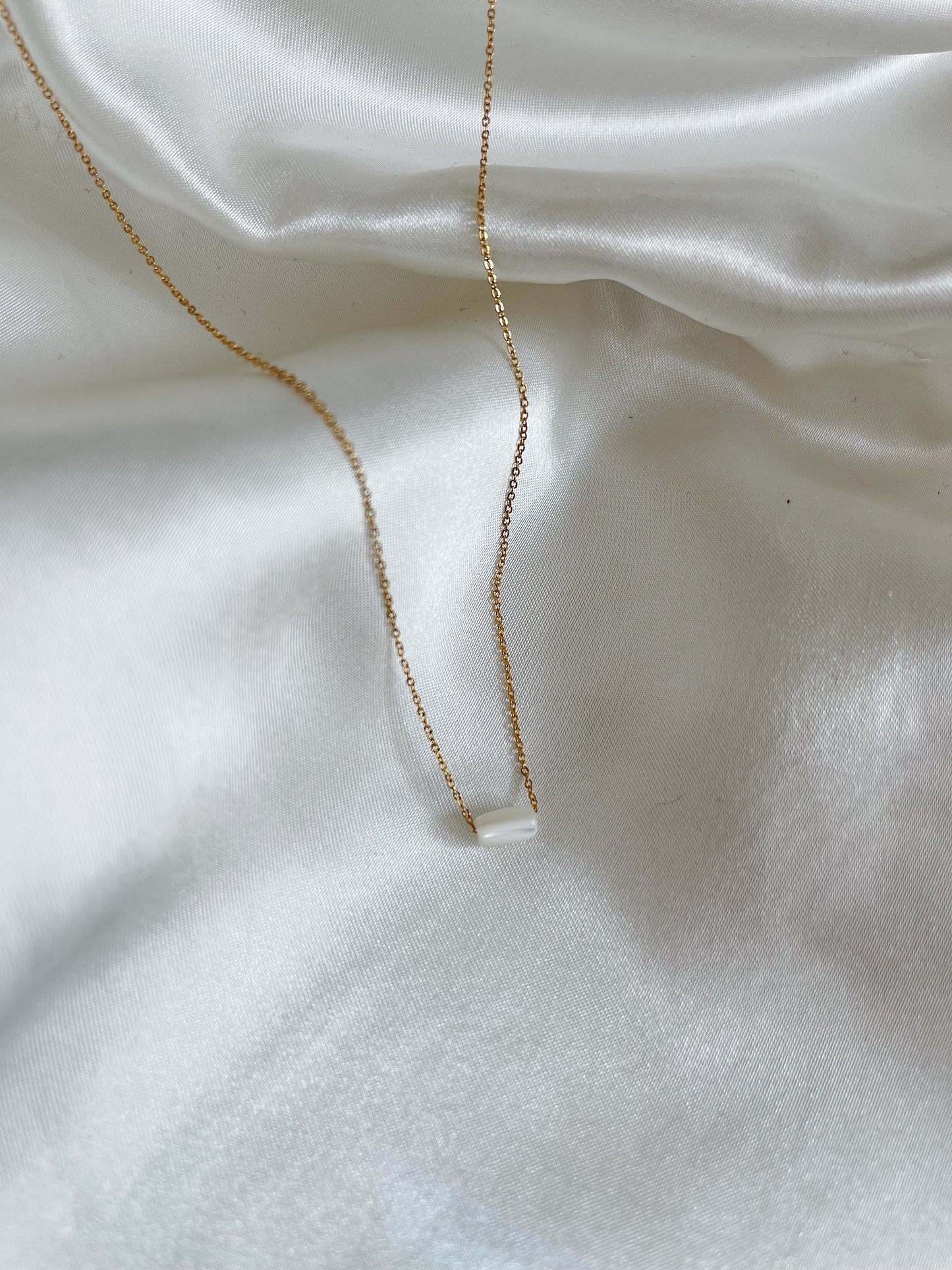 Mother of Pearl Gold Necklace