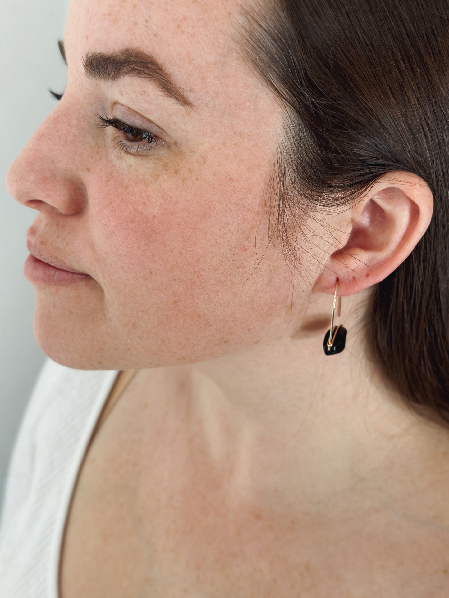 Onyx 14k Gold wire Earring