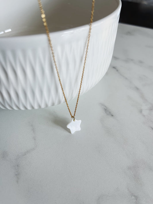 Mother of Pearl Star Gold Necklace
